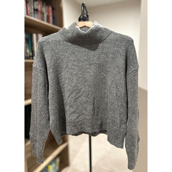 Zara Gray Turtleneck Sweater - Picture 1 of 6